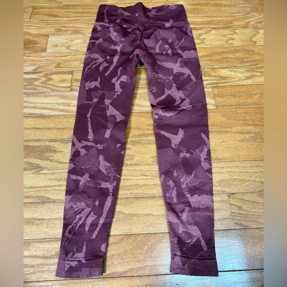 Gymshark Adapt Camo Seamless Leggings - S - Picture 2 of 5